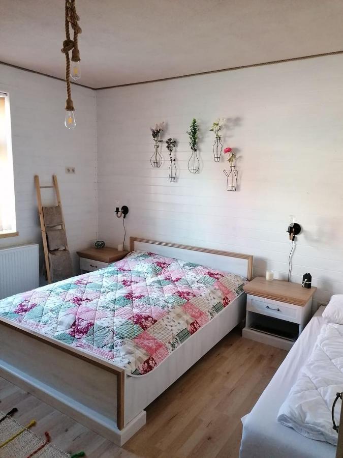 Apartman Trstinka Trstene Bagian luar foto